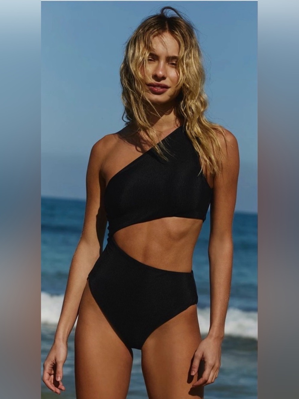 Beach Riot Celine Ribbed One-Piece in Black Size: Small